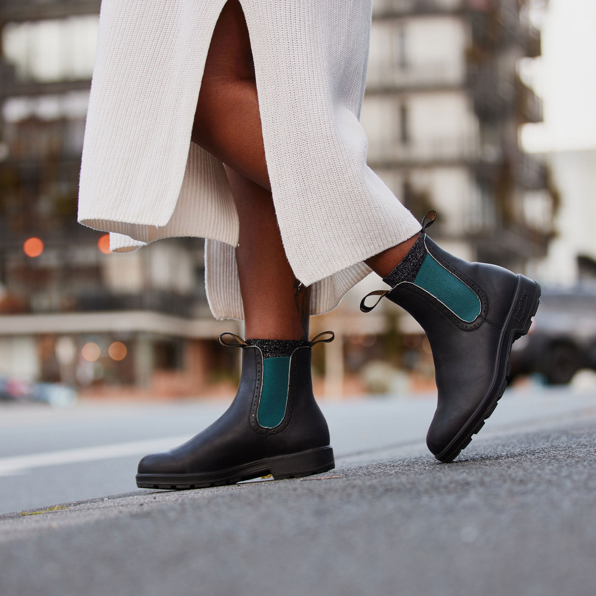 Blundstone 2320 - Originals Women's High Top Black with Green